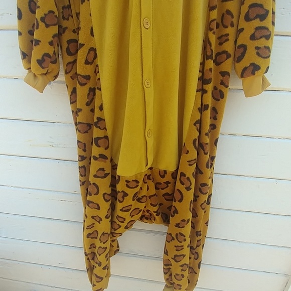 Adult Halloween onesie - Picture 4 of 8